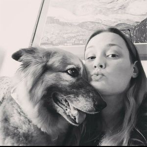 Meet your Posher, Brooke